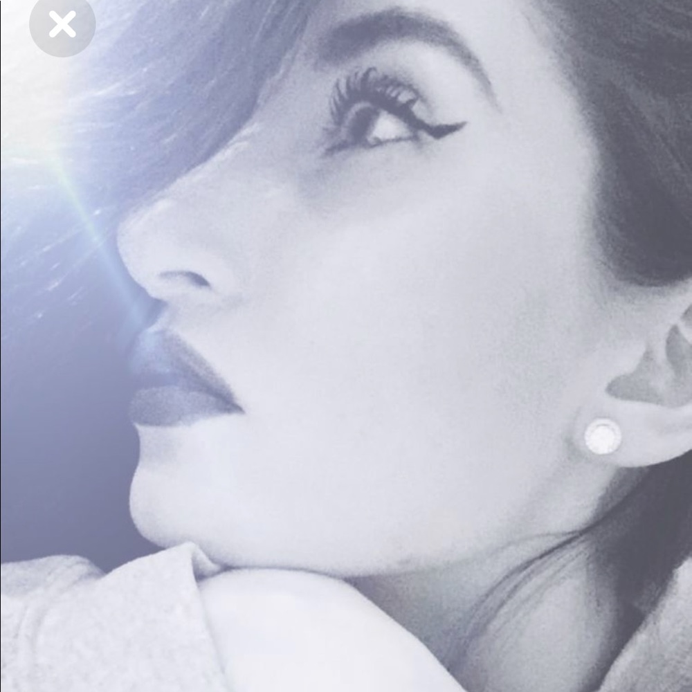 Meet your Posher, Jen